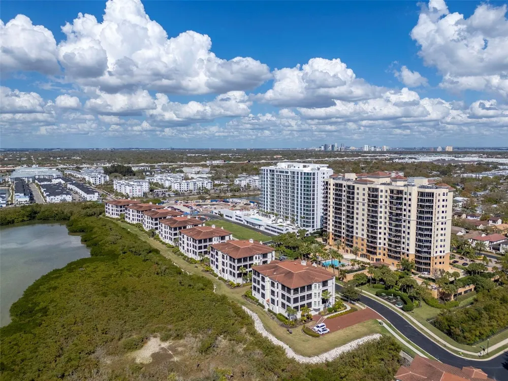 5823 BOWEN DANIEL DRIVE #604 Tampa, FL 33616