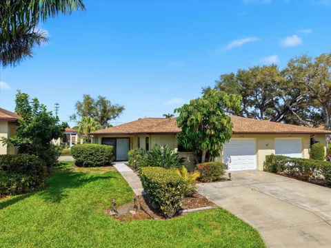 6108 PENNY LANE