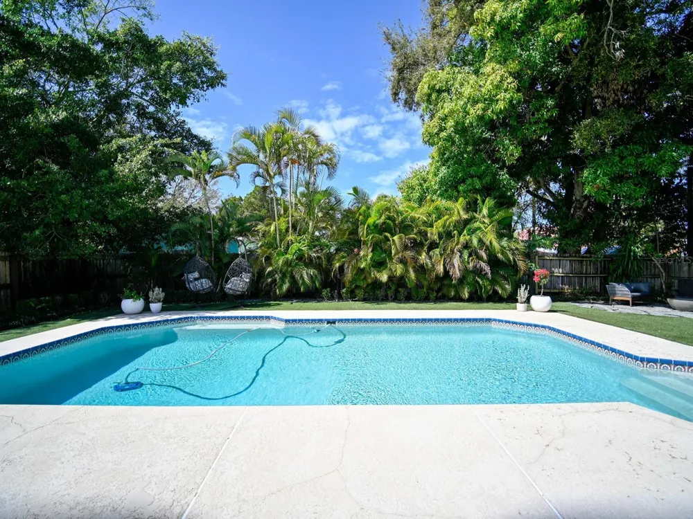6251 10TH AVENUE S Gulfport, FL 33707