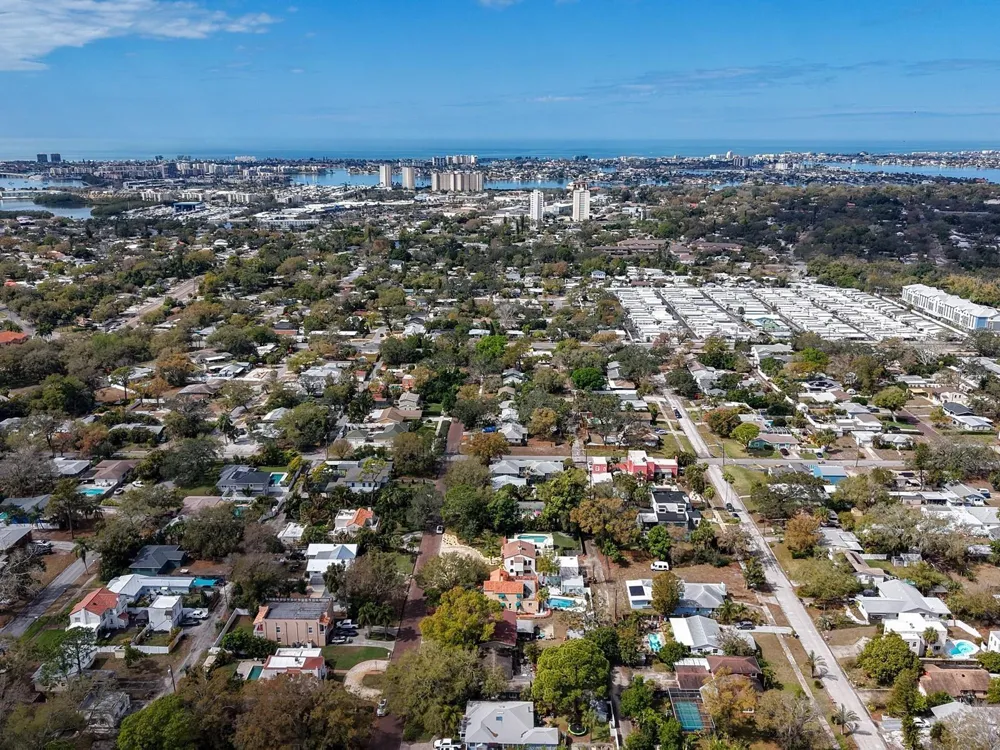 6251 10TH AVENUE S Gulfport, FL 33707