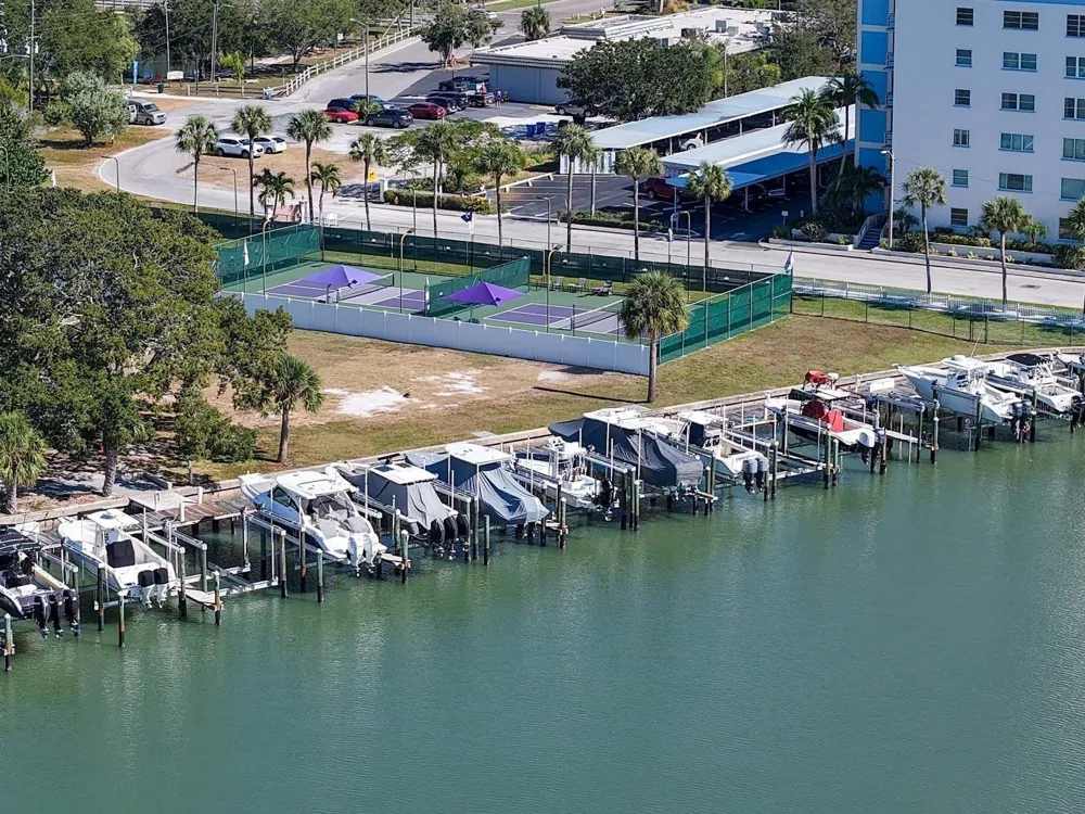 6251 10TH AVENUE S Gulfport, FL 33707
