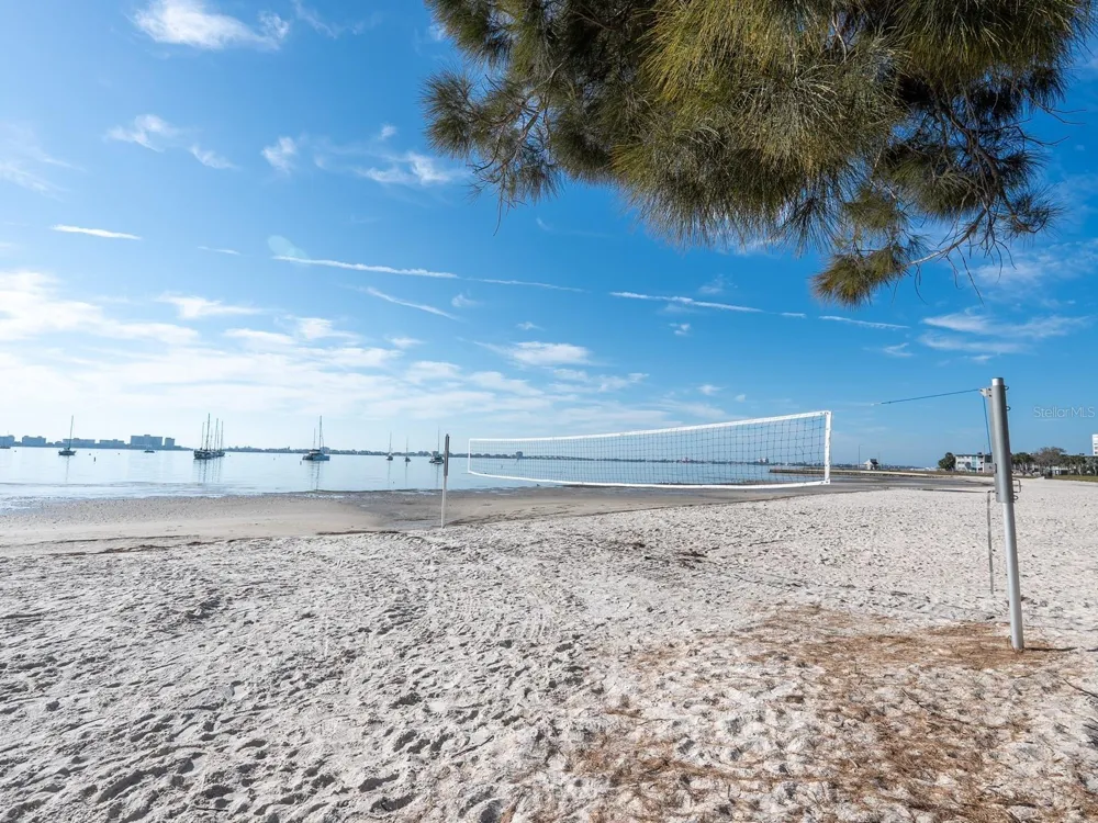 6251 10TH AVENUE S Gulfport, FL 33707