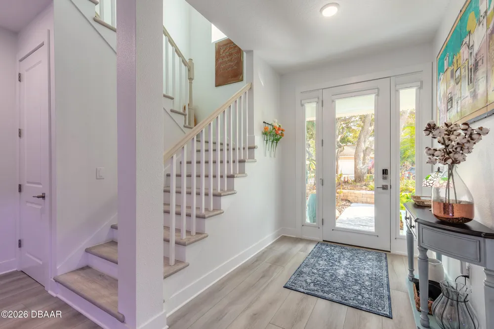 68 Glenview Avenue Ponce Inlet, FL 32127