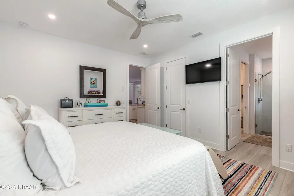 68 Glenview Avenue Ponce Inlet, FL 32127