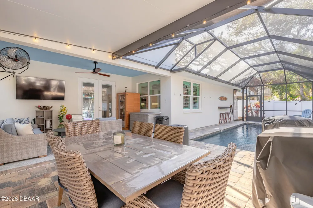 68 Glenview Avenue Ponce Inlet, FL 32127