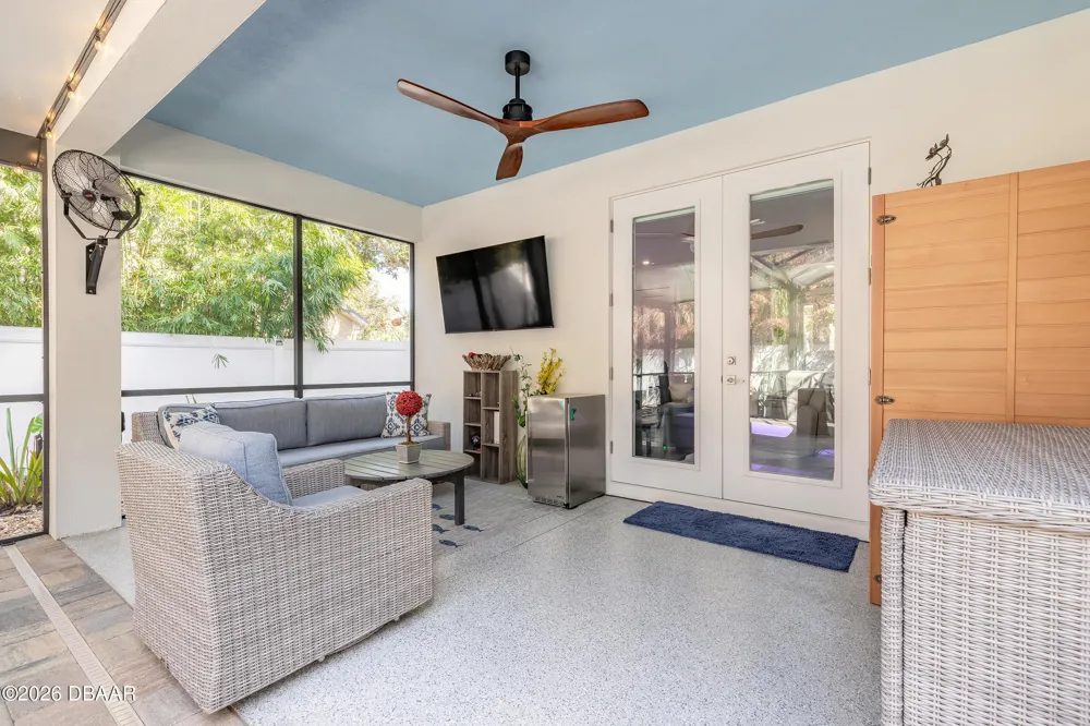 68 Glenview Avenue Ponce Inlet, FL 32127