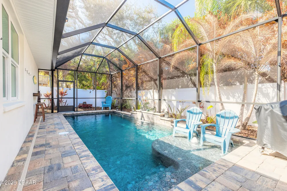 68 Glenview Avenue Ponce Inlet, FL 32127