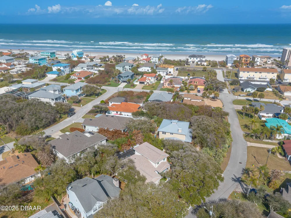 68 Glenview Avenue Ponce Inlet, FL 32127