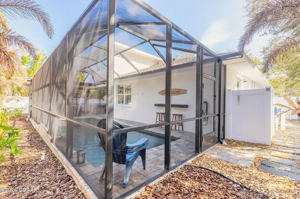 68 Glenview Avenue Ponce Inlet, FL 32127