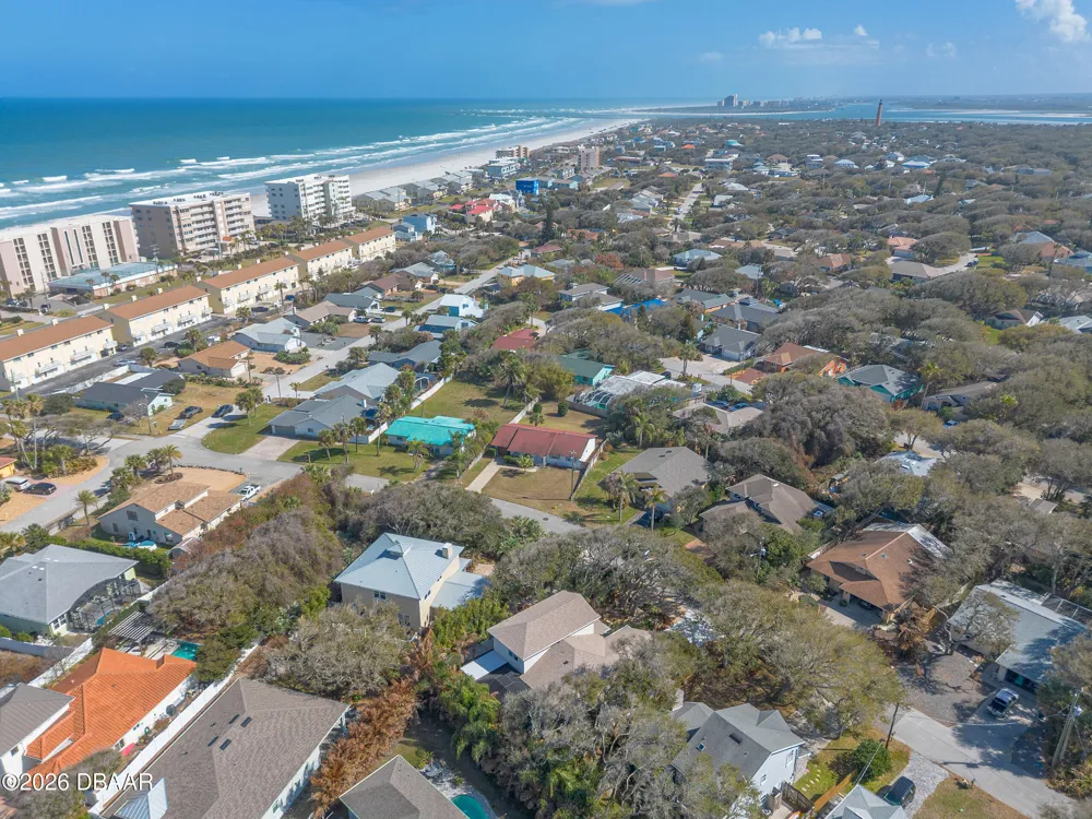 68 Glenview Avenue Ponce Inlet, FL 32127