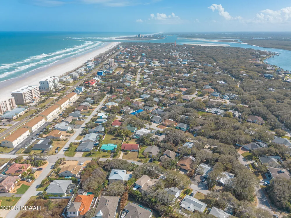 68 Glenview Avenue Ponce Inlet, FL 32127