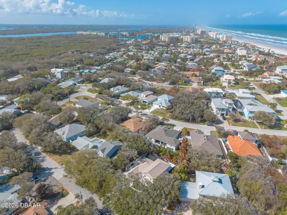 68 Glenview Avenue Ponce Inlet, FL 32127