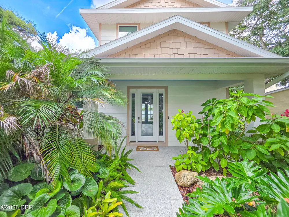 68 Glenview Avenue Ponce Inlet, FL 32127