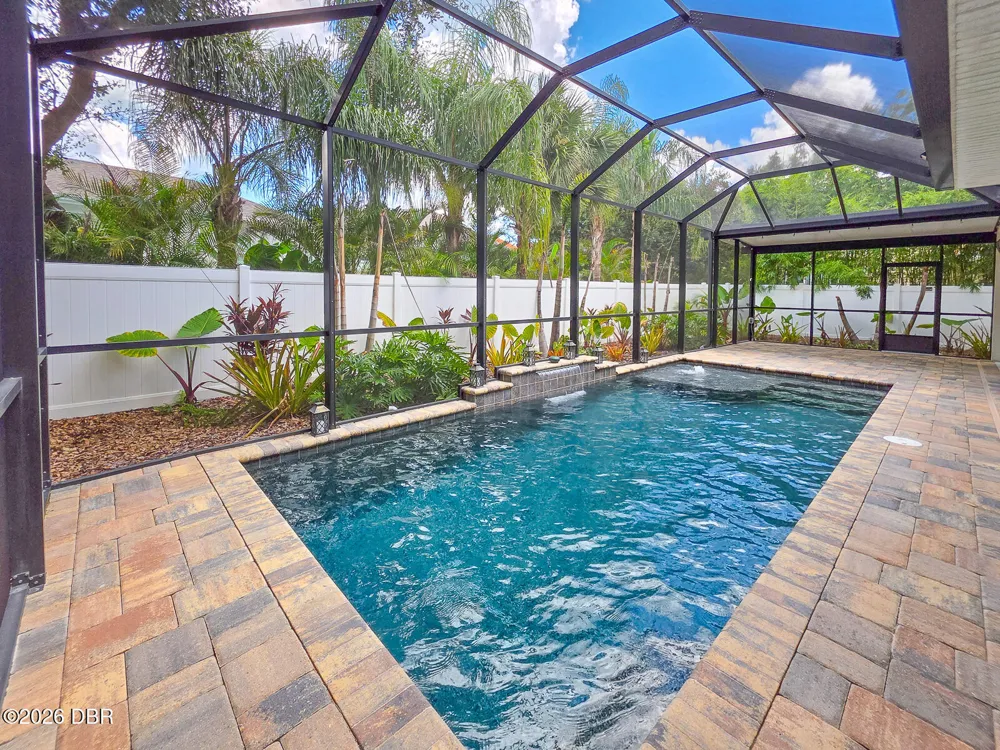 68 Glenview Avenue Ponce Inlet, FL 32127