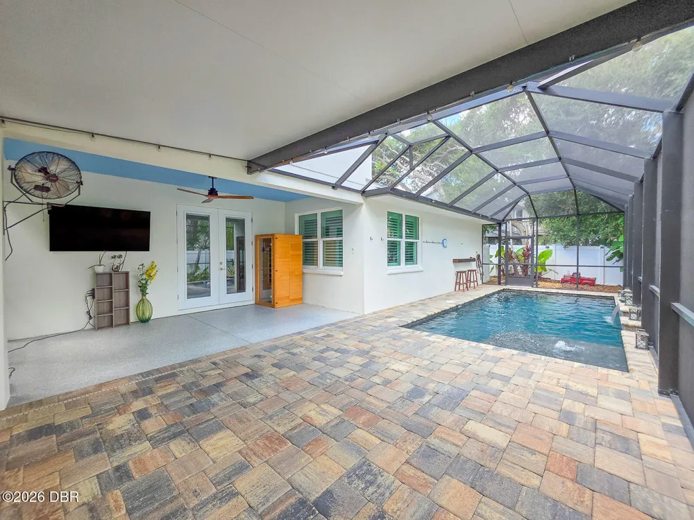 68 Glenview Avenue Ponce Inlet, FL 32127