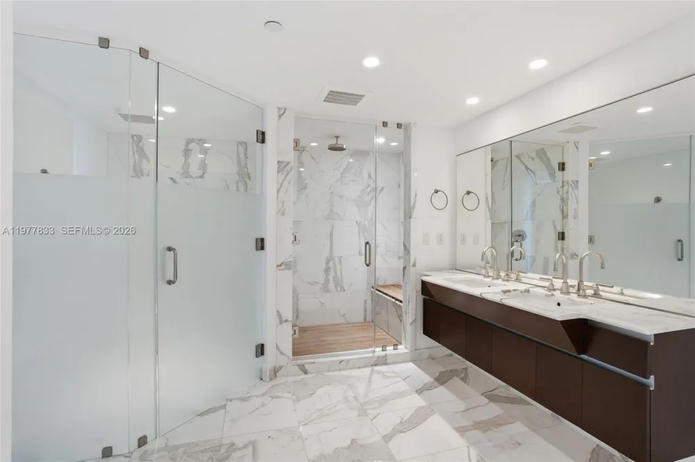 2627 S Bayshore Dr #501 Miami, FL 33133