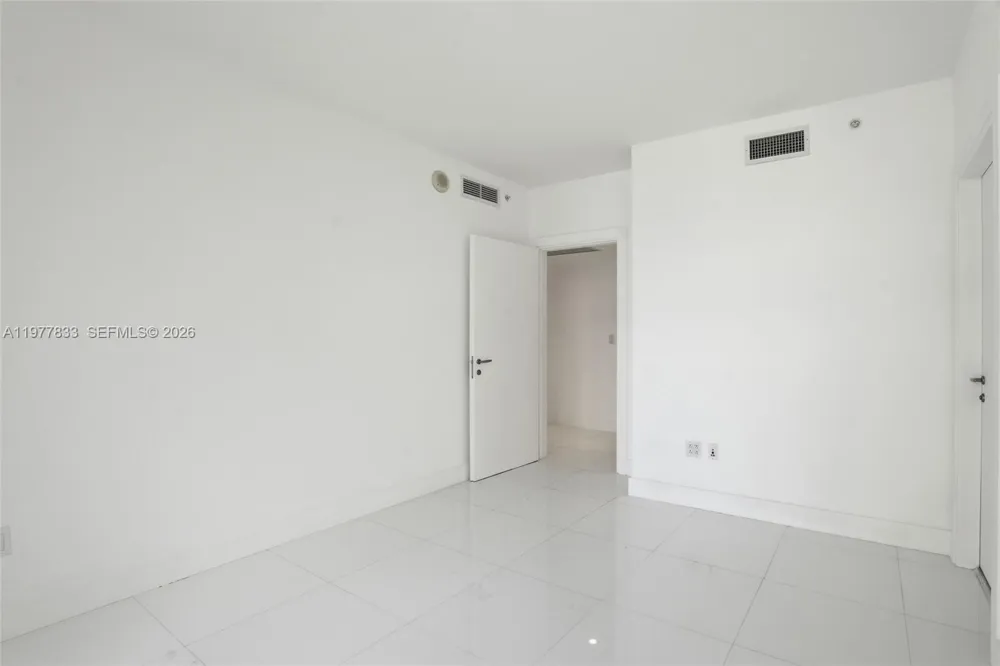 2627 S Bayshore Dr #501 Miami, FL 33133