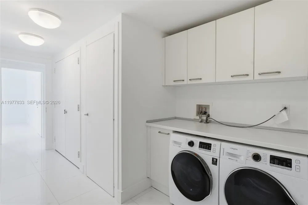 2627 S Bayshore Dr #501 Miami, FL 33133