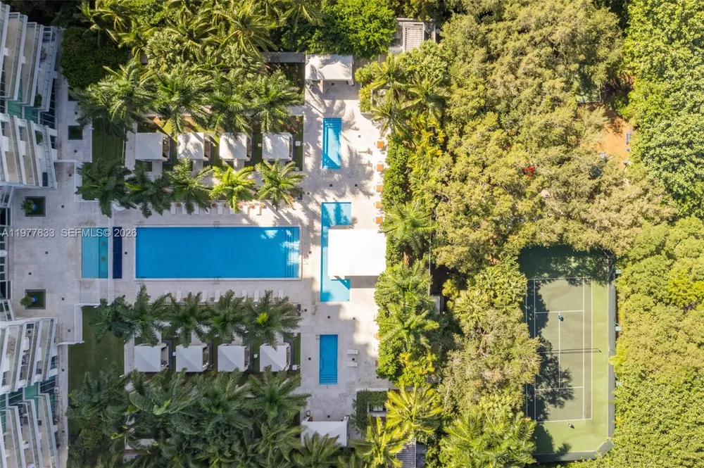 2627 S Bayshore Dr #501 Miami, FL 33133
