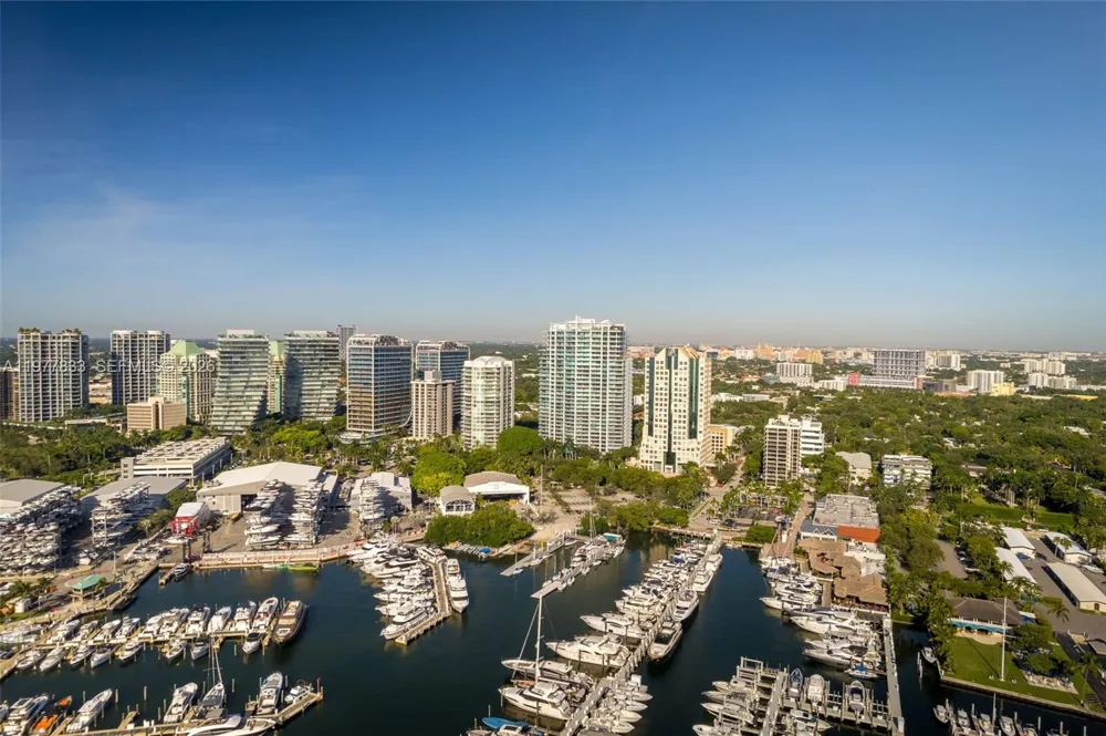 2627 S Bayshore Dr #501 Miami, FL 33133