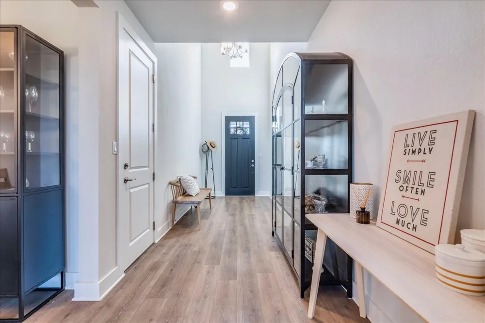 1166 Sage Thrasher Circle Dripping Springs, TX 78620