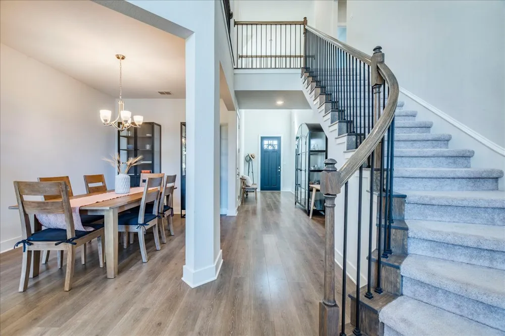 1166 Sage Thrasher Circle Dripping Springs, TX 78620