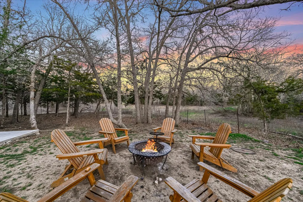 8400 Taylorsville Road Dale, TX 78616