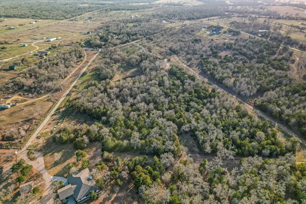 8400 Taylorsville Road Dale, TX 78616