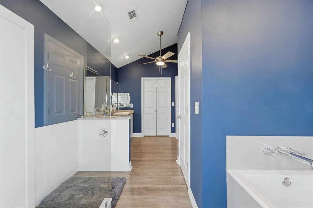 153 Shiprock Livingston, TX 77351