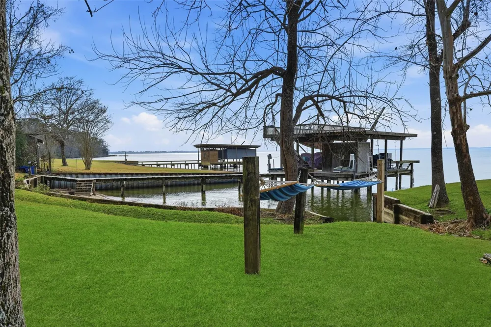 153 Shiprock Livingston, TX 77351