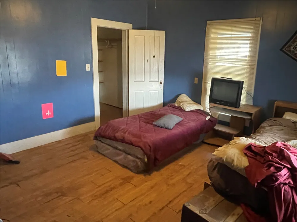 100 Cottle Street Moran, TX 76464