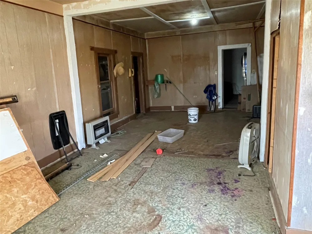 100 Cottle Street Moran, TX 76464