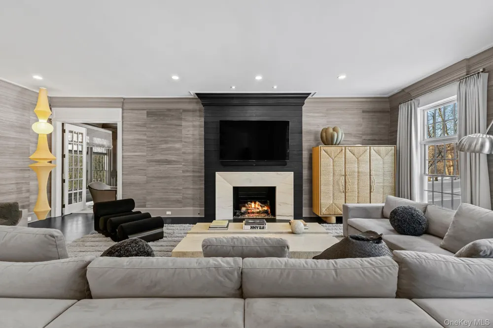 12 Gifford Lake Drive Armonk, NY 10504
