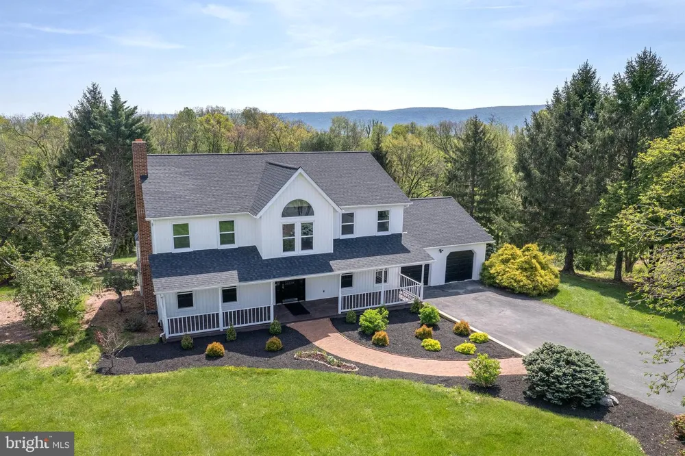 405 SPRING HOLLOW ROAD Woodstock, VA 22664