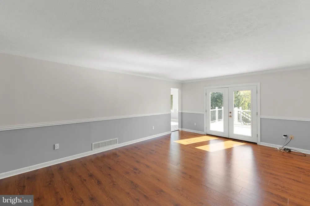 405 SPRING HOLLOW ROAD Woodstock, VA 22664