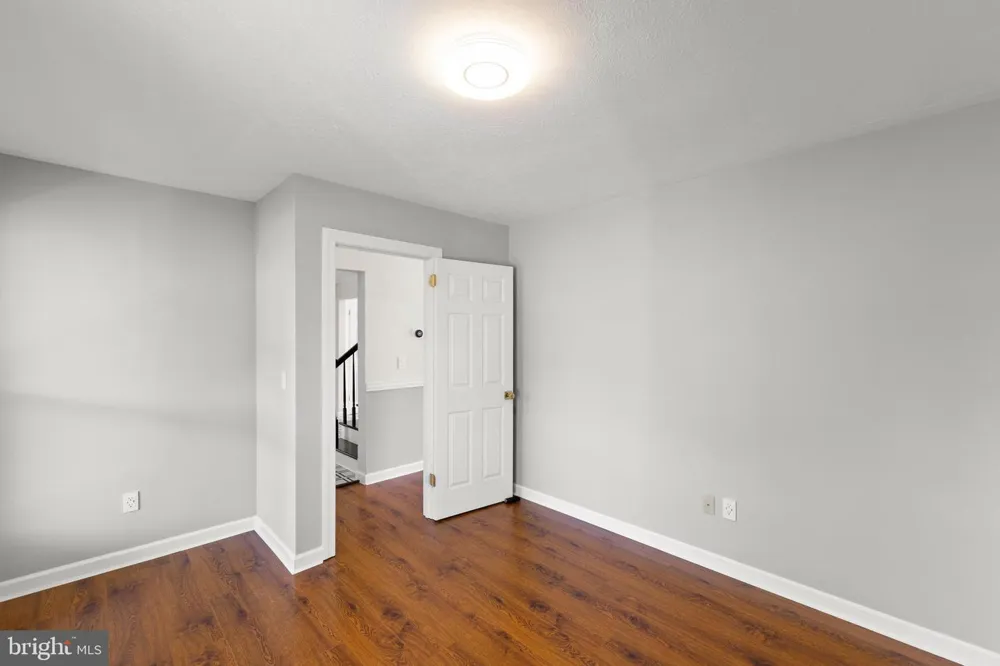 405 SPRING HOLLOW ROAD Woodstock, VA 22664