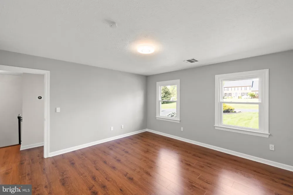 405 SPRING HOLLOW ROAD Woodstock, VA 22664