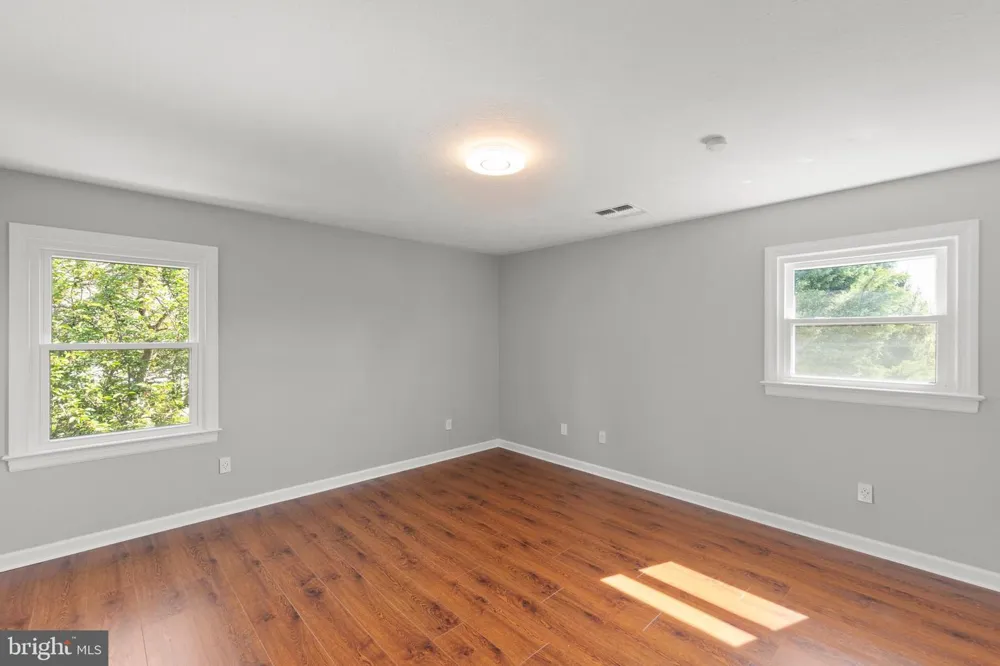 405 SPRING HOLLOW ROAD Woodstock, VA 22664
