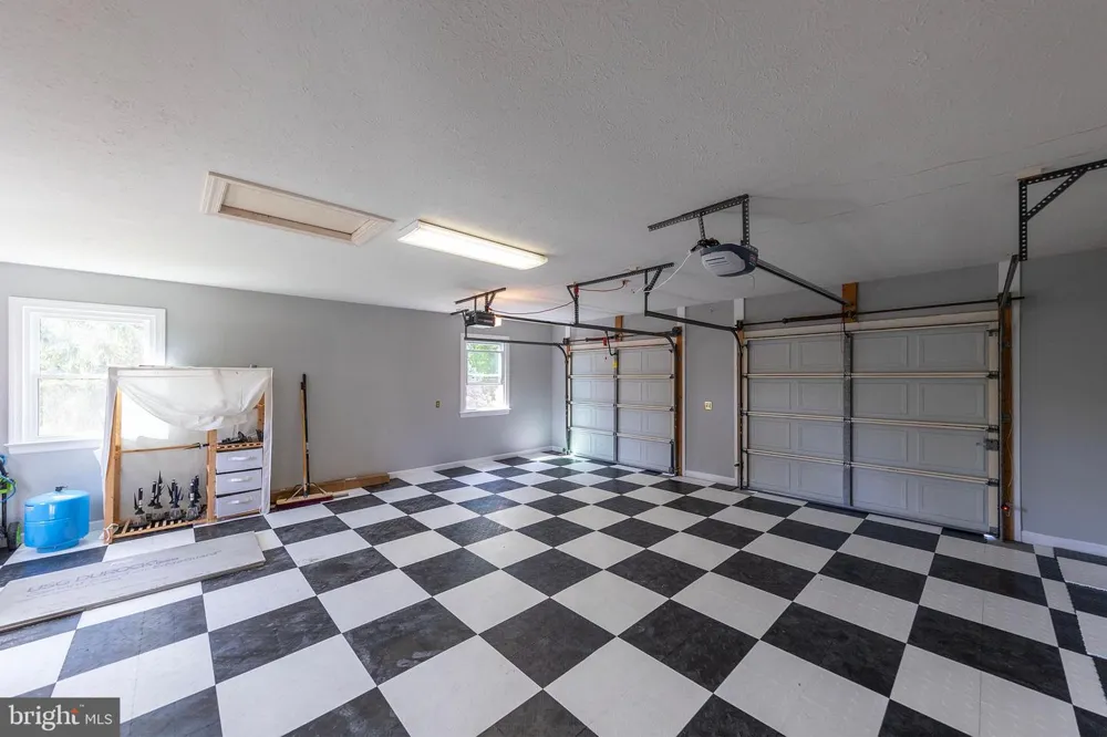 405 SPRING HOLLOW ROAD Woodstock, VA 22664