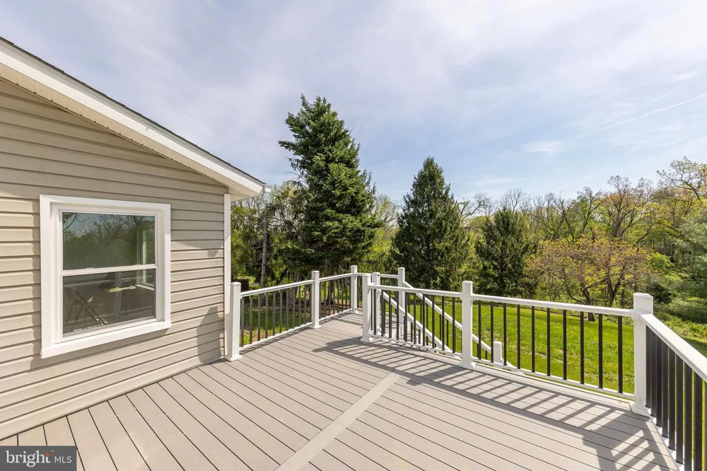 405 SPRING HOLLOW ROAD Woodstock, VA 22664