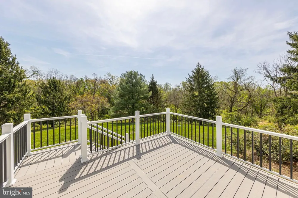 405 SPRING HOLLOW ROAD Woodstock, VA 22664