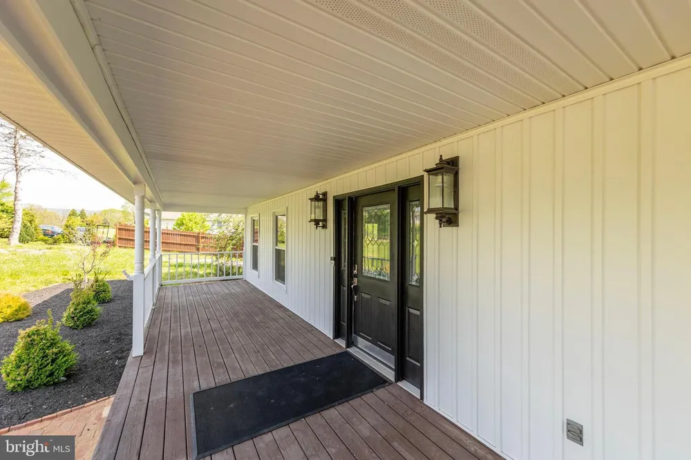 405 SPRING HOLLOW ROAD Woodstock, VA 22664