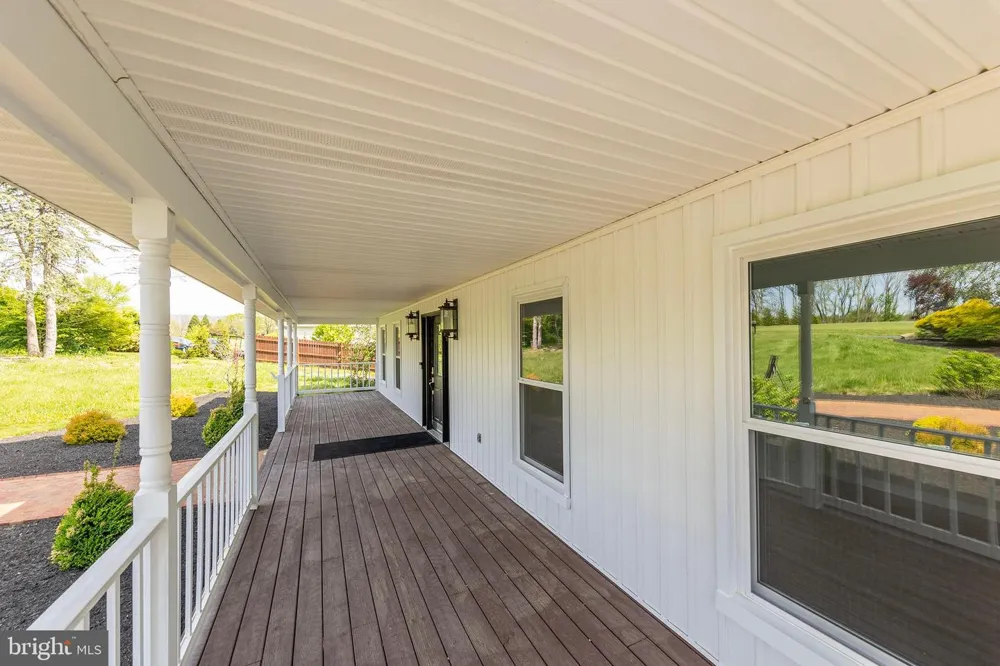 405 SPRING HOLLOW ROAD Woodstock, VA 22664
