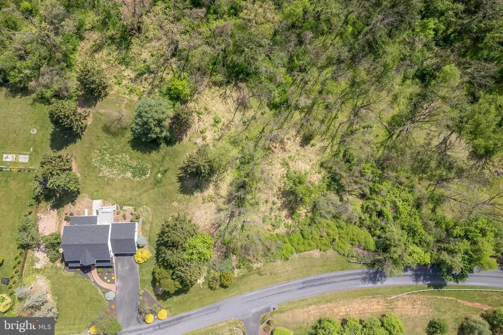 405 SPRING HOLLOW ROAD Woodstock, VA 22664