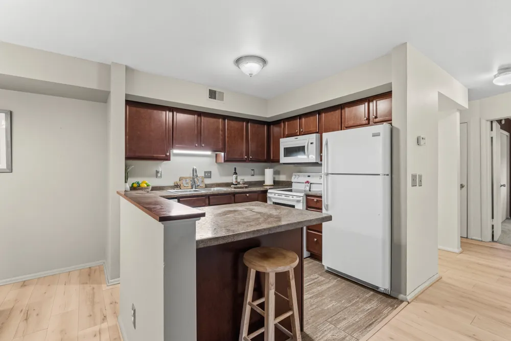 734 W Kilgore Road #208 Kalamazoo, MI 49008