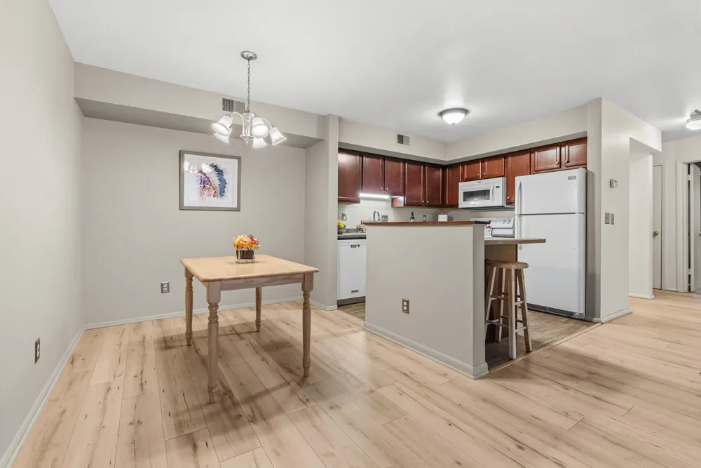 734 W Kilgore Road #208 Kalamazoo, MI 49008
