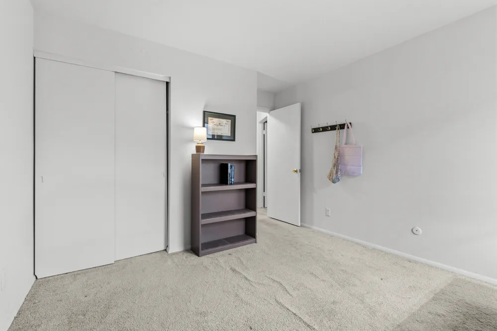 734 W Kilgore Road #208 Kalamazoo, MI 49008