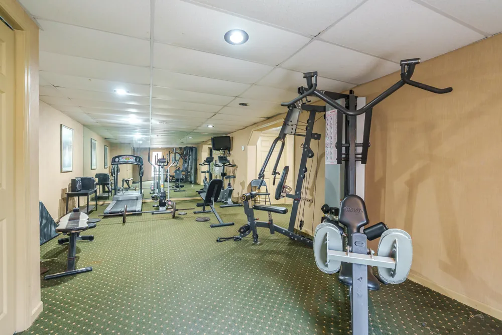 734 W Kilgore Road #208 Kalamazoo, MI 49008