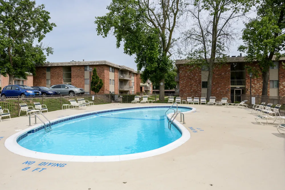 734 W Kilgore Road #208 Kalamazoo, MI 49008