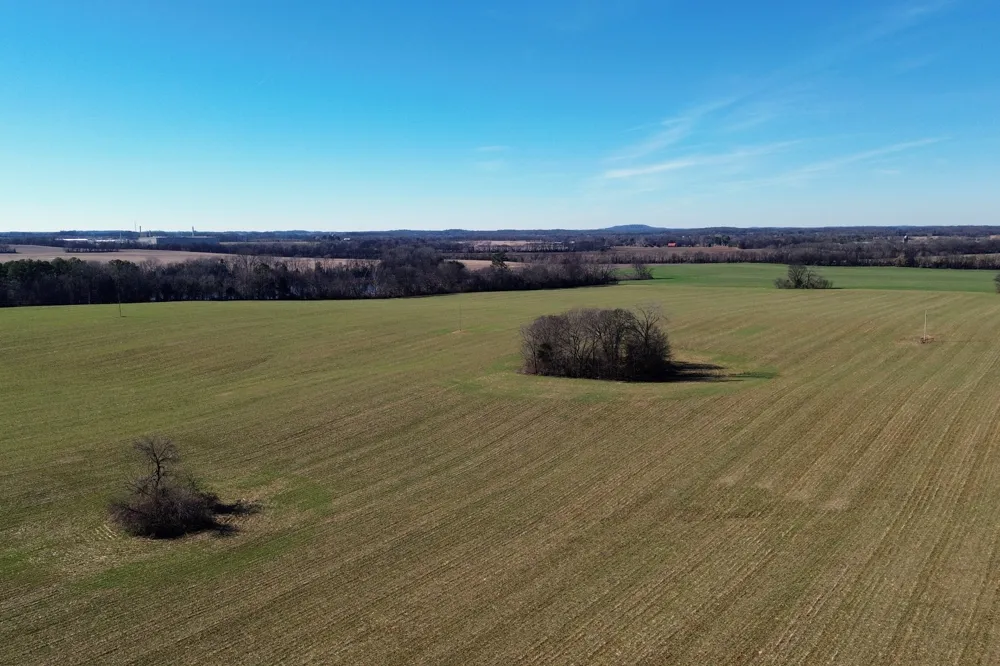 2400 Sportsman Lake Road Franklin, KY 42134
